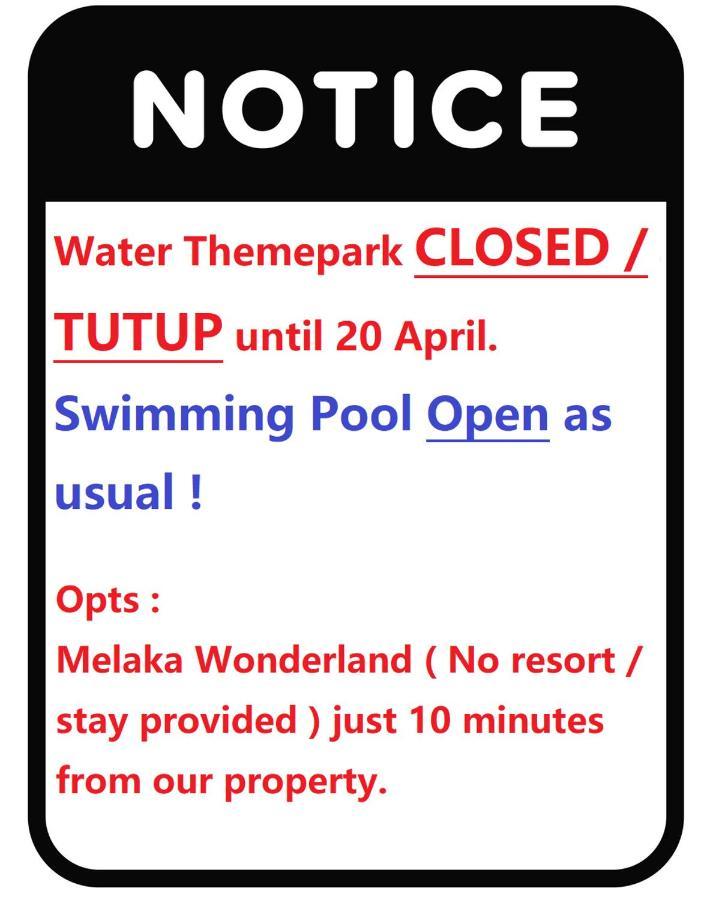 B - Lagoon Water Themepark Suite Melaka Town Exterior photo